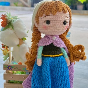 Frost Prinsessa Virkade Dockor - Handgjord Virkad Elsa & Anna Amigurumi Docka - Sagopresent till Flicka - Födelsedagspresent till Flicka - Frost Fan bild 6