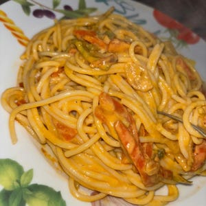 Recette de spaghettis crémeux aux légumes - Plat de pâtes facile à télécharger et sain Recette de pâtes maison - Dîner familial sans viande et délicieux