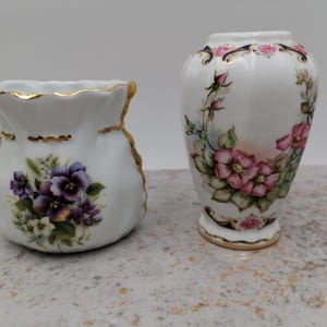 Vintage small vase Portugal, Porcelain Portuguese. Small gift.
