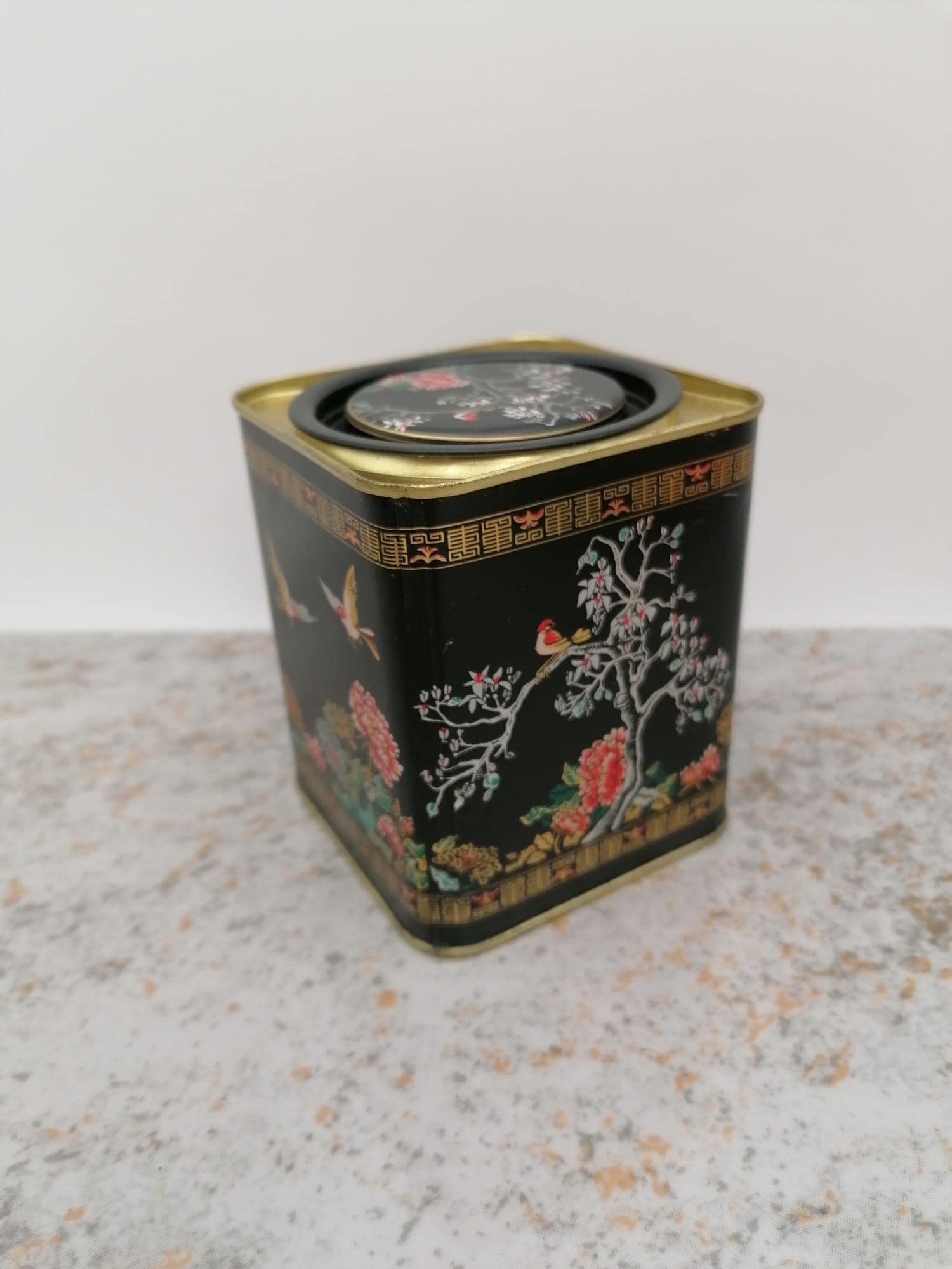 Vintage tea tins - Etsy 日本