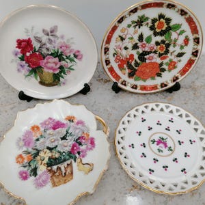 Lot De 5 Sous-verres Vintage 70s – Lucite – Fleurs Pressées – Barware MCM – Occasion