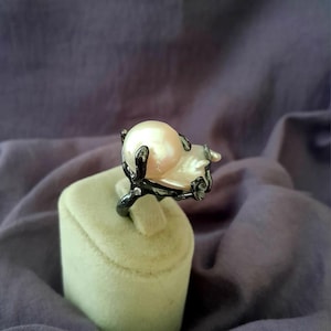 Elegant Rhodium Silver Ring with a Romantic Pearl Touch,Perfect for Gifts,Special Moments womens accessory,gift for wedding,gift for mom