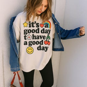 Retro Graphic Tee, Positive Vibes Shirt, Aesthetic Smile T-Shirt, It's a Good Day Top, Comfort Colors Tee