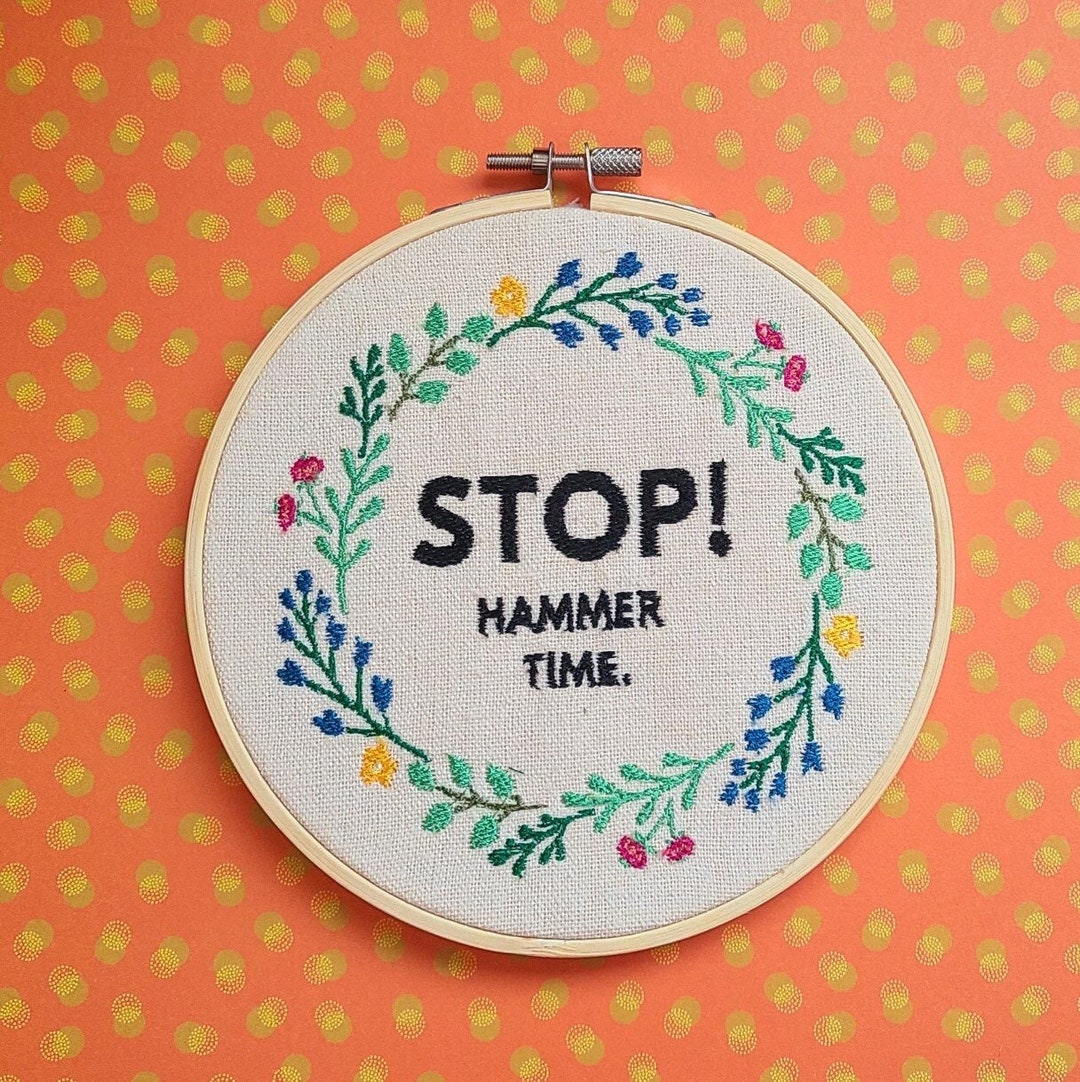 the closet” embroidery sweat | mariaflorales.com.ar