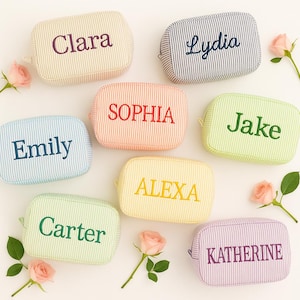 Custom Embroidered Name Makeup bag Seersucker, Makeup Bag, Monogrammed Makeup bag, Bridesmaid Makeup Bag, Toiletry Bag, Bridesmaid Gift