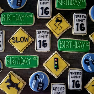 Sweet 16 rijbewijs suikerkoekjes – gastronomische aangepaste koekjes voor 16e verjaardagsfeestje of cadeau
