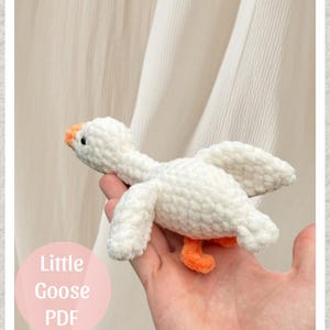 Modèle au crochet d&#39;oie Amigurumi : peluche en fil de velours (téléchargement PDF)