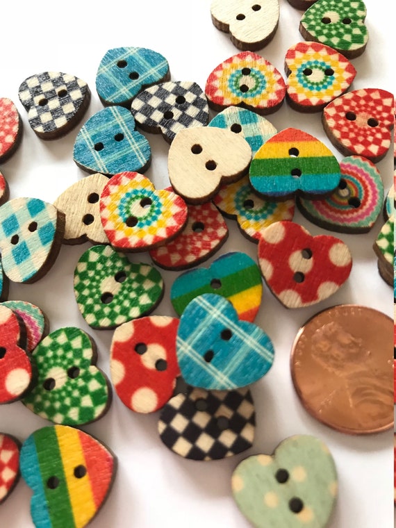 20 Heart shaped Wood Buttons Mixed Design Sewing 2 Holes 17 x 15mm Free P/&P