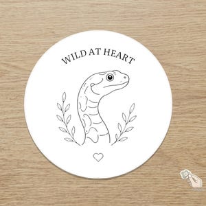Naklejka winylowa Wild at Heart Snake, minimalistyczna naklejka botaniczna z gadem