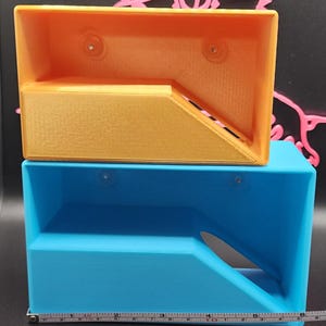 Crested Gecko Hide – 3D Printed Reptile Ledge in Two Sizes | Suction Cup Mount for Glass Enclosures