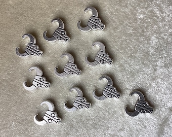 Set of 10 tiny 3D cow skull beads, silver plated alloy, detailed longhorn cattle head bead, western, southwestern, boho