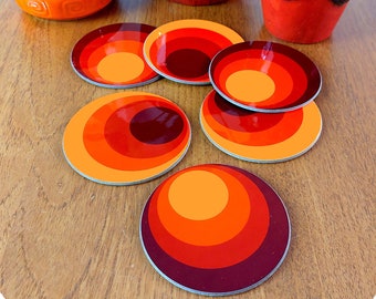 70s Style Coasters, set of 6 - Retro 1970s Graphic Style Drinks Coasters - Round Drinks Mats - 70s Home Decor