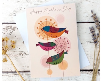 Tarjeta del Día de la Madre con pájaros retro: diseño moderno de mediados de siglo