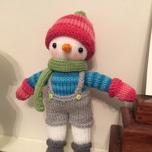 Frosty The Snowman Knitting Pattern