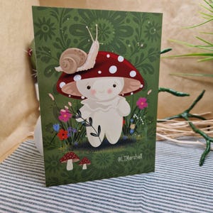 Shroomie & Rodney - Carte postale mignon champignon et escargot | Papeterie Cottagecore illustrée par LTMarshall