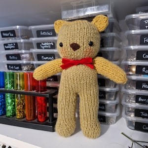 Easy Teddy Bear Knitting Pattern – Beginner-Friendly Flat Knit Toy – DIY Stuffed Animal PDF