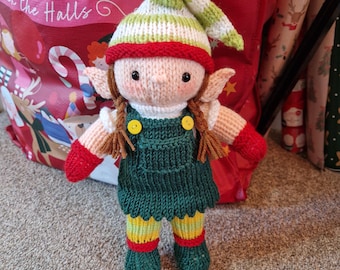 Pepper the Elf Doll Knitting Pattern PDF, Christmas Elf Soft Toy, Festive Handmade Doll Pattern, Intermediate Knitting Pattern