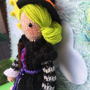 Willow the Witch Doll Knitted Pattern image 5