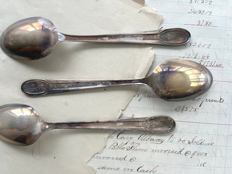 Rogers Presidential Collector Spoon Set of 3, Washington Jefferson Adams, Silver Plate image 4