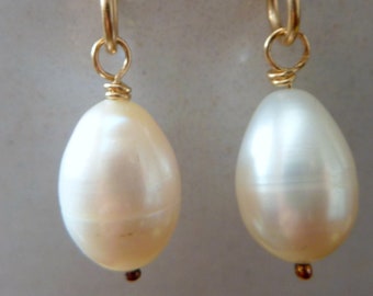 Pearl Drop Earrings - Bride Earrings - Pearl Long Earrings