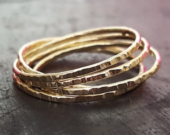 14k Solid Gold Interlocking Ring • Minimalist Wedding Band • Dainty Unisex Ring