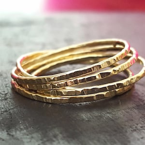 14k Gold-Filled Modern Interlocking Ring