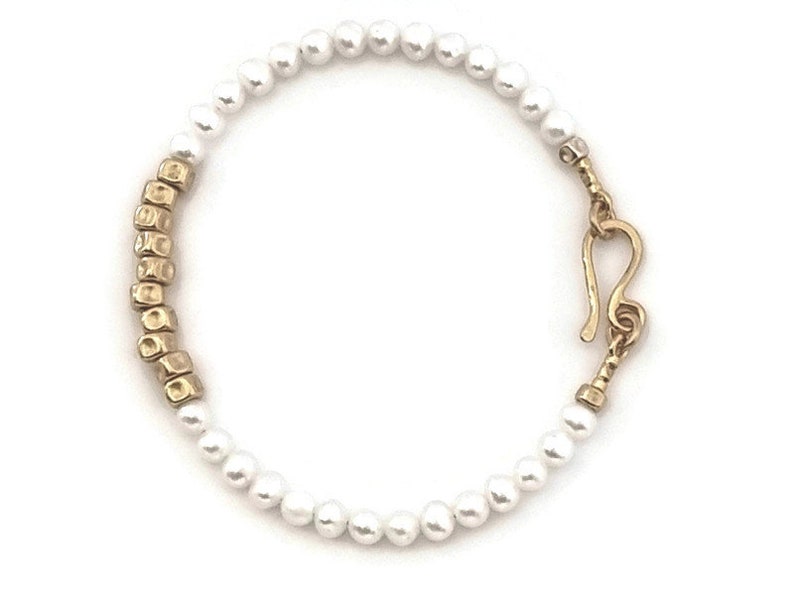 Bracelet de luxe en perles blanches image 3