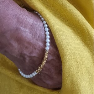 Luxury White Pearls Bracelet image 2