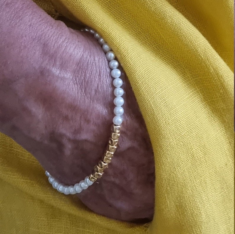 Bracelet de luxe en perles blanches image 2