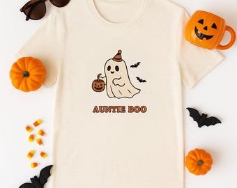 Personalized Auntie Boo Halloween Shirt, Cute Ghost with Pumpkin Tee for Aunts, Spooky Fall Shirt for Halloween Family Outfits, Mom, Dad