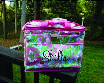 Lilly Pulitzer Cooler Bag tote insulated bag embroidered for FREE Great for the Beach or Pool. Hibiscus Print, Makes a GREAT wedding gift.