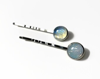 White blue bobby pins, fused glass hair barrettes, Dichroic glass jewelry, hair clips, glass hair pins, gifts for her, set of 2