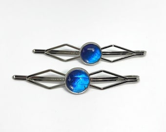 Barrettes iridescent blue, glass bobby pins, Blue morpho butterfly, Real butterfly wing, blue hair pins, wedding hair jewelry