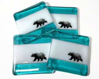 Handcrafted Bear Design Coaster Set, Perfect Gift for Nature Enthusiasts, Fused glass drink rest