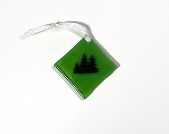 Green tree ornament, fused glass decoration, unique friends gifts, window hanging, Christmas tree ornament