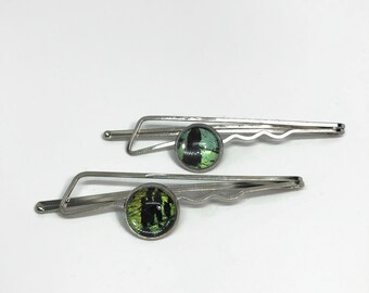 Iridescent bobby pins, green black glass barrettes, real butterfly wing jewelry, sunset moth, insect hair clip, gifts for her, set of 2