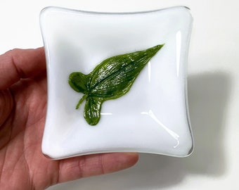 Leaf plate, fused glass dish, plant serving dish, spoon rest, plant kitchen decor, textured jewelry tray, gifts for her