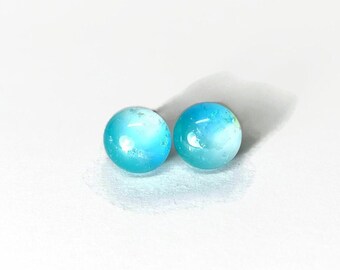 Blue round fused earrings, dichroic glass jewelry, Iridescent round minimalist studs, gifts for her, hypoallergenic, 9mm