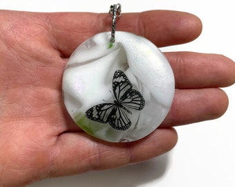 Butterfly sun catcher, marbled white green window hanging, handcrafted ornament, fused glass, unique gifts for mom