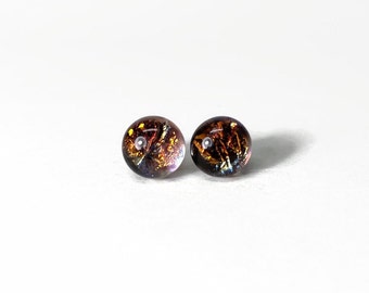 Burgundy iridescent studs earrings dichroic glass jewelry fused minimalist earrings best friend gifts hypoallergenic 11mm unique presents