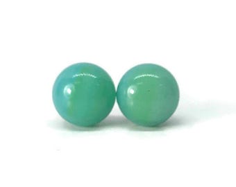 Handmade sea green dainty stud earrings, gifts for girlfriend, fused glass jewelry, hypoallergenic, 7mm