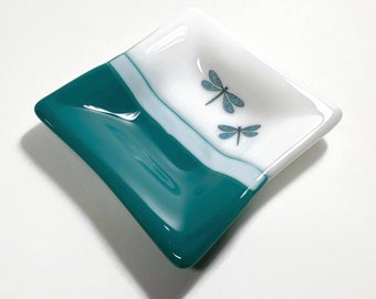 Handmade Dragonfly Glass Plate, Green Serving Dish, Dragonfly Home Decor, Fused Trinket Tray, Unique Gifts for Her, Housewarming Presents