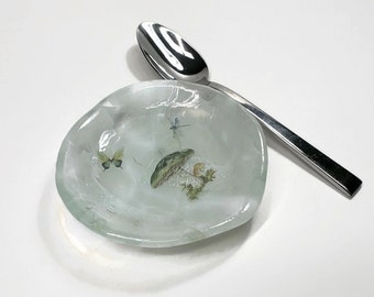 Mushroom Fused Glass Spoon Rest, Whimsical dragonfly dish, Utensil Holder, Unique Gifts for Her, Nature Home Decor