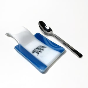 Handcrafted Blue Bear Glass Spoon Rest, Unique Kitchen Gift for Dad, Fused Glass Utensil Holder