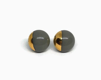 Grey gold fused glass stud earrings Glass jewelry Round minimalist earrings Unique gifts for her hypoallergenic 8mm 9mm 10mm 12mm