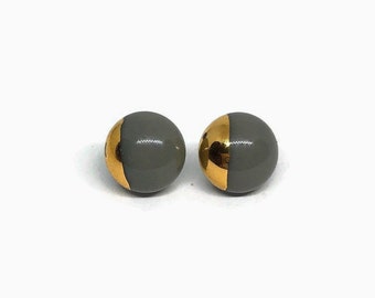 Glass Stud earrings