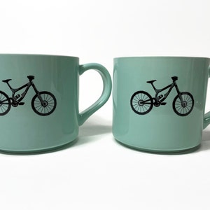 Coffee cups Mountain Bike, bike mugs, bike lover gifts, bike home decor, bike enthusiast, unique gifts for friends