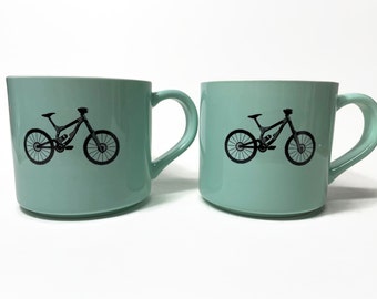 Coffee cups Mountain Bike, bike mugs, bike lover gifts, bike home decor, bike enthusiast, unique gifts for friends