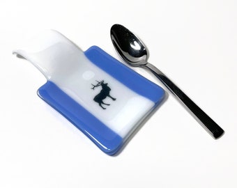 Elk blue glass spoon rest, fused wildlife utensil holder dish, unique gifts for him, kitchen decor, housewarming presents