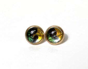 Multicoloured butterfly wing stud earrings, real butterfly jewelry, round glass gold studs, sunset moth, unique gifts for her, 10mm